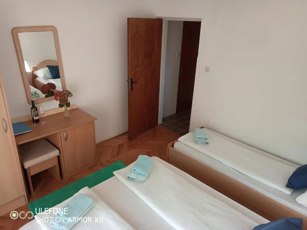 Room In Lopar With Balcony, Wifi 4620-94 Croatia