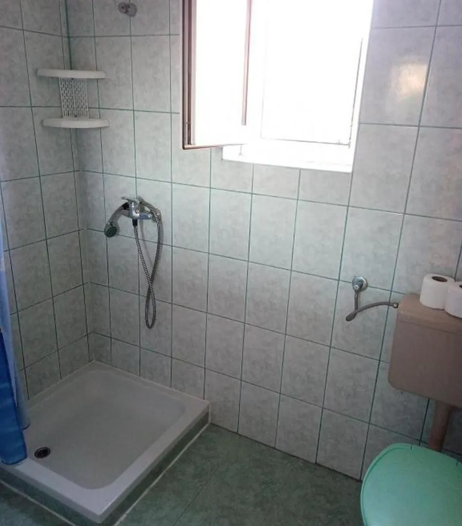 Room In Lopar With Balcony, Wifi 4620-94 Guest house